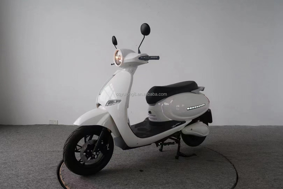 성인용 500W/1000W/1500W/2000W 브러시리스 모터 전기 스쿠터 최대 속도 40 60km/h