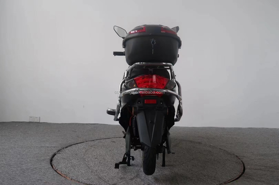 디스크 브레이크 전기 오토바이크 1000W/2000W/3000W 모터 전력 및 3.0-10 타이어