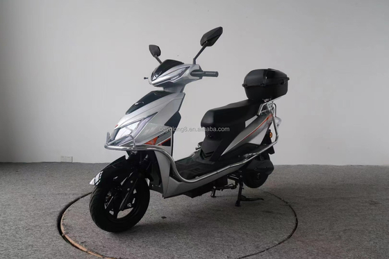 3.0-10 타이어 1500W 48V 60V 성인용 전기 스쿠터 저렴하고 사용자 정의