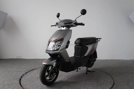 800W 48v 60v 고속 전기 오토바이크 사용자 지정 기능과 디스크 브레이크