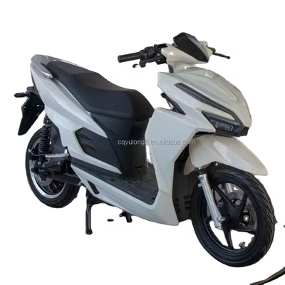 17인치 타이어와 3000W 72V 30ah 리?? 배터리를 가진 전기 모페드 모빌리티 스쿠터