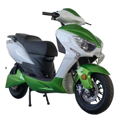 가장 인기 있는 전기 스쿠터 자전거 오토바이 스쿠터 800W 전력 및 60km / h 속도를